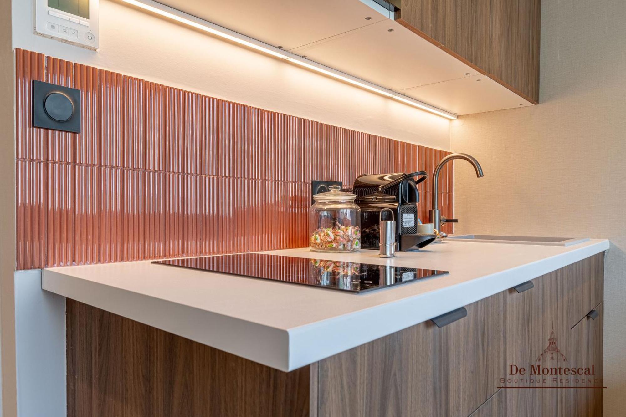 De Montescal- Montparnasse Central With Ac 11 To 14M2 Studio In A Prime Location Paris Exterior foto