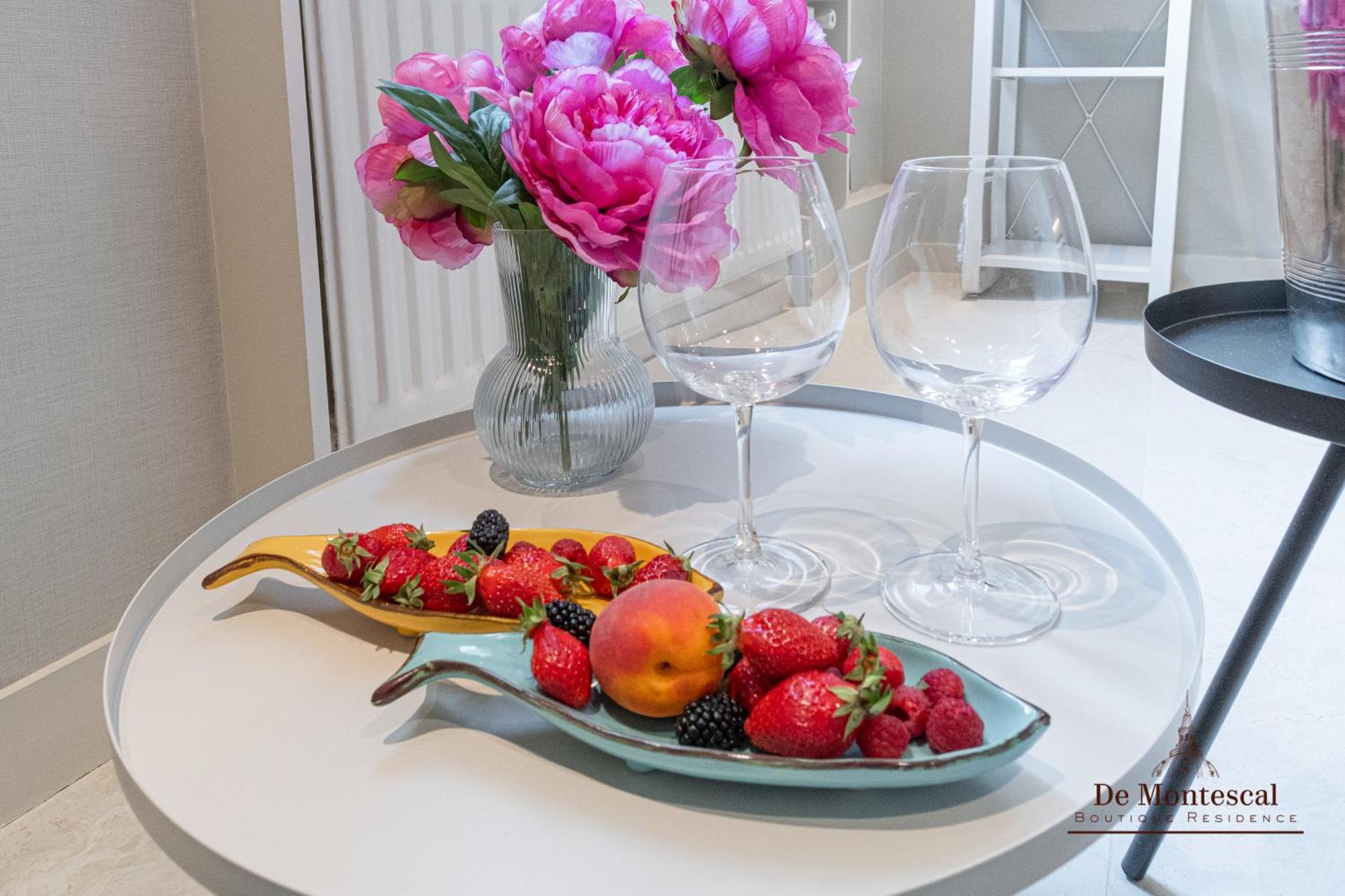 De Montescal- Montparnasse Central With Ac 11 To 14M2 Studio In A Prime Location Paris Exterior foto